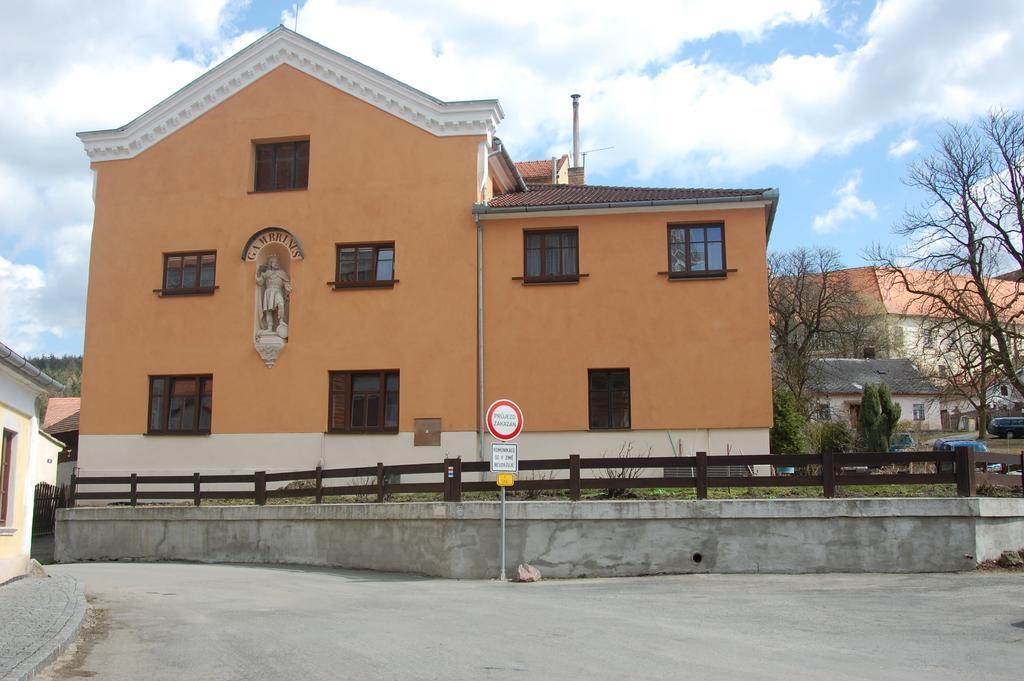 Apartma V Pivovaru Genius Noci Lomnice  Dış mekan fotoğraf